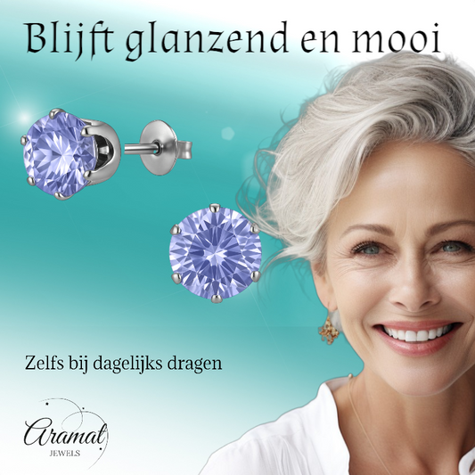 Zilverkleurige Zirkonia Oorbellen 7mm Lila