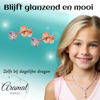 Oorbellen – RVS Roségoudkleur met Lila Vierkante Zirkonia (4mm)