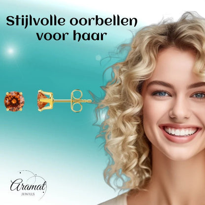 Goudkleurige RVS Oorstekers Geboortesteen Juli - Roodoranje Zirkonia - Aramat Jewels - Oorbellen - cadeautip