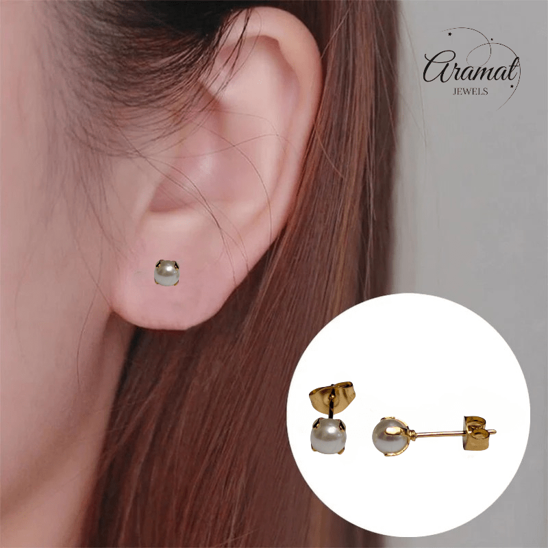 Goudkleurige Stalen Parel Oorbellen 5mm - Aramat Jewels - Oorbellen - cadeautip