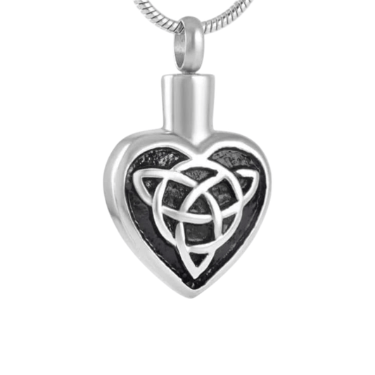 Keltisch as - hartje staal met zwarte triquetra - Aramat Jewels - Gedenkhangers - cadeautip