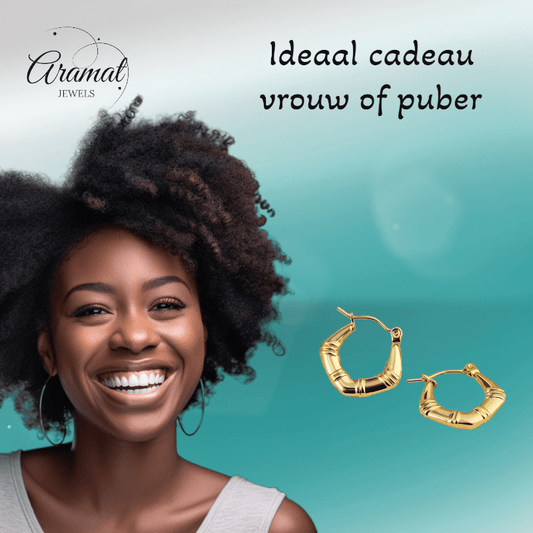 Kleine RVS Oorringen met Streepjesmotief – 20mm Goudkleurig - oor6355 - 314409 - Oorringen kopen# - 20mm - alles - cadeau