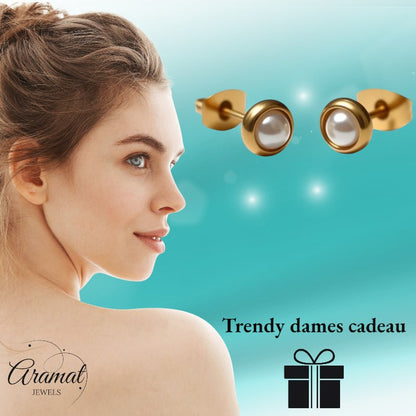 Oorbellen – Parel Wit in Goudkleurig Design (6mm) - Aramat Jewels - Oorbellen - cadeautip