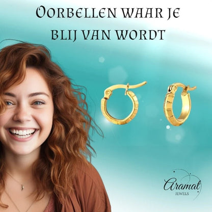 RVS Goudkleurige Oorringetjes 10mm - streepmotief - oor4780 - fg - Oorringen kopen