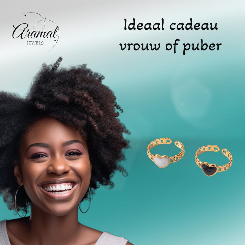 Verstelbare RVS Ring met Emaille Hartje - Goudkleur (8 mm) - Aramat Jewels - Ringen - cadeautip