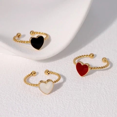 Verstelbare RVS Ring met Emaille Hartje - Goudkleur (8,5 mm) - Aramat Jewels - Ringen - cadeautip