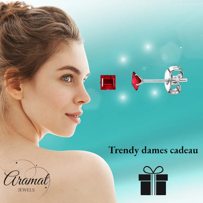 Oorbellen – RVS Zilverkleur met Rode Vierkante Zirkonia (3mm)