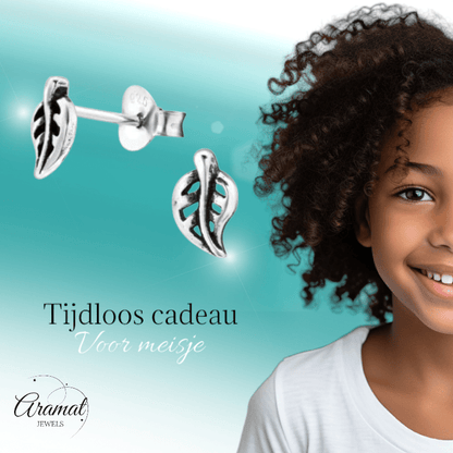 Zilveren Blaadje Oorbellen Antieklook – 7x4mm - Aramat Jewels - Oorbellen - cadeautip