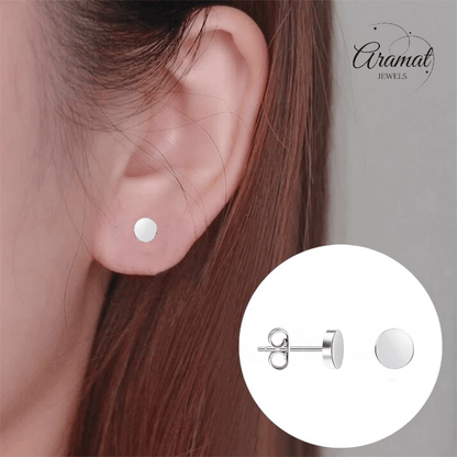 Zilverkleurige Ronde Oorstekers RVS 5mm - Aramat Jewels - Oorbellen - cadeautip