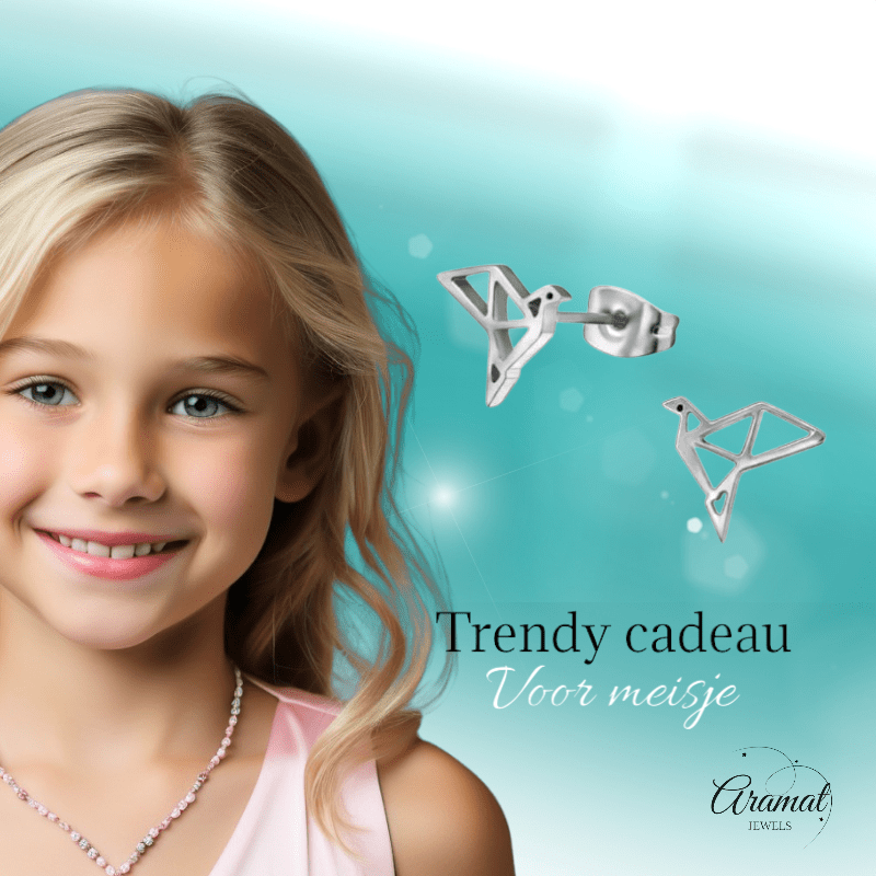 Zilverkleurige Vogel Oorbellen Origami 9mm RVS - Aramat Jewels - Oorbellen - cadeautip